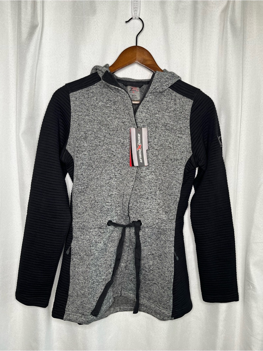 NWT ZeroXposur Women’s Hooded Fleece Lined Zip Jacket Gray Black Size S